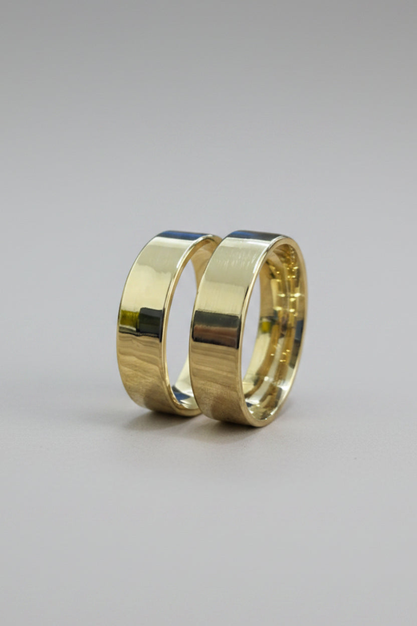 Par de Alianças em Ouro 18k 4mm Premium