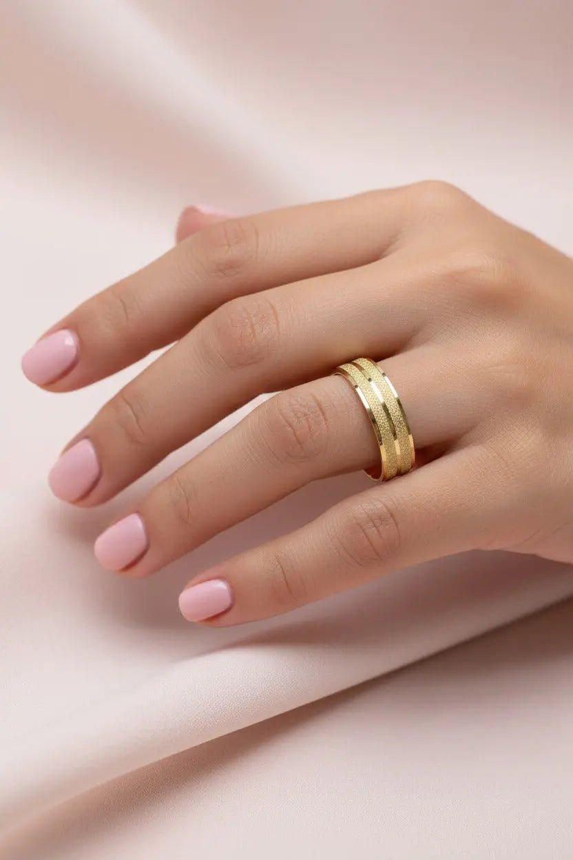 Par de Alianças de Casamento em Ouro 10k 4.5mm - Ourus Alianças