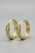 Par de Alianças de Casamento em Ouro 10k 4mm - Ourus Alianças