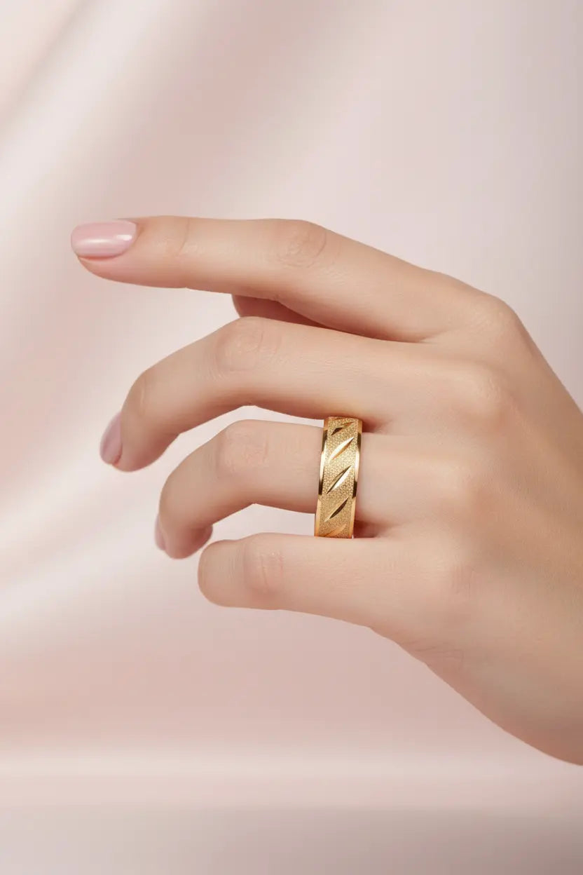 Par de Alianças de Casamento em Ouro 10k 5mm Diamantado Com Frizos - Ourus Alianças